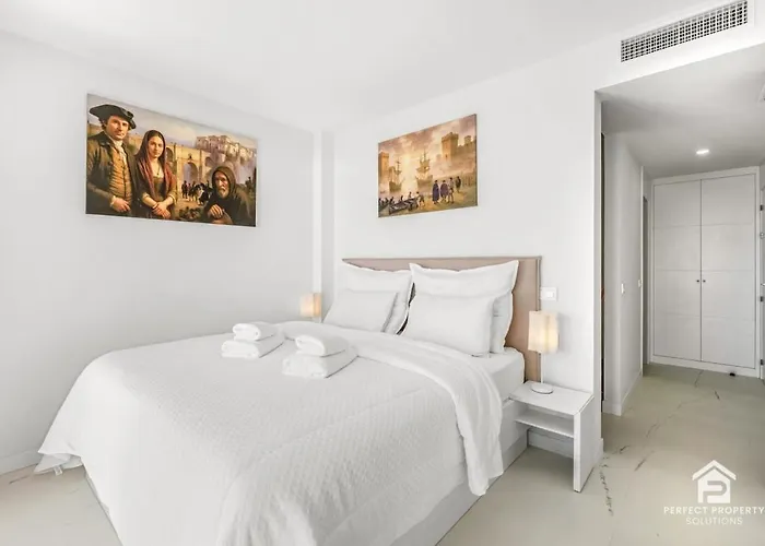 Apartment Azata Ground-floor Gem With Huge Garden And Terrace *